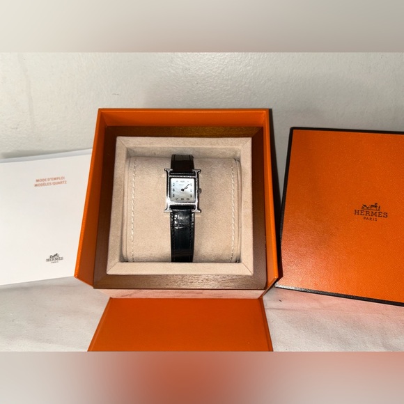 🌟SOLD🌟HERMES Heure H Watch Diamond Bezel Alligator Noir Black - Picture 5 of 15